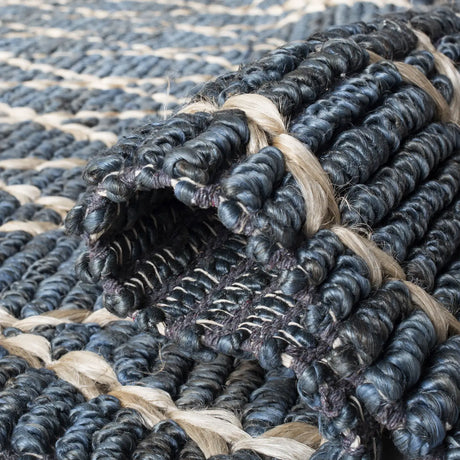 Safavieh Natural Fiber 4'-0" x 6'-0" Rug in Blue