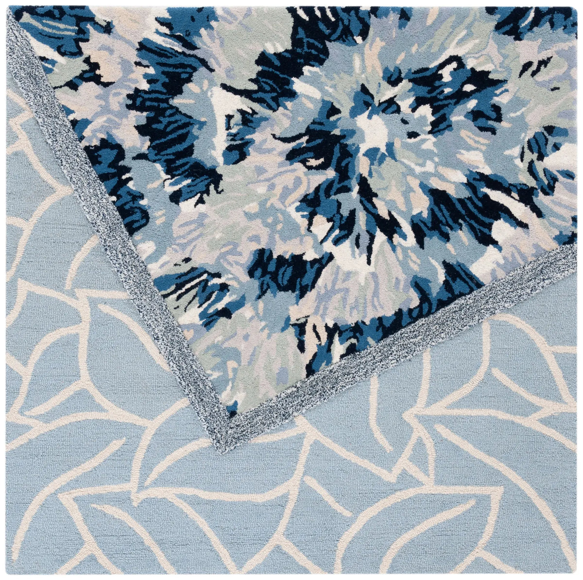 Safavieh Fifth Avenue 5'-0" x 5'-0" Rug in Light Blue / Navy