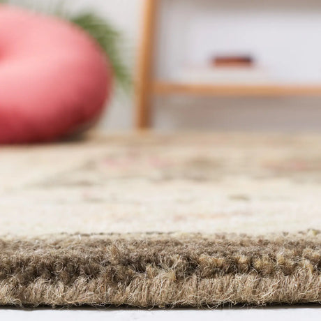 Safavieh Anatolia 4'-0" x 6'-0" Rug in Olive Grey / Beige