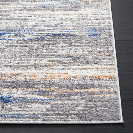 Safavieh Shivan 100 4'-0" x 6'-0" Rug in Light Grey / Blue