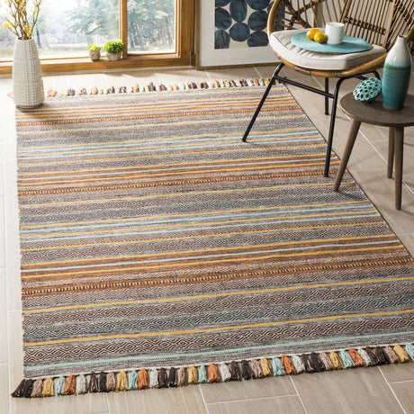 Safavieh Montauk 5'-0" x 8'-0" Rug in Turquoise / Brown