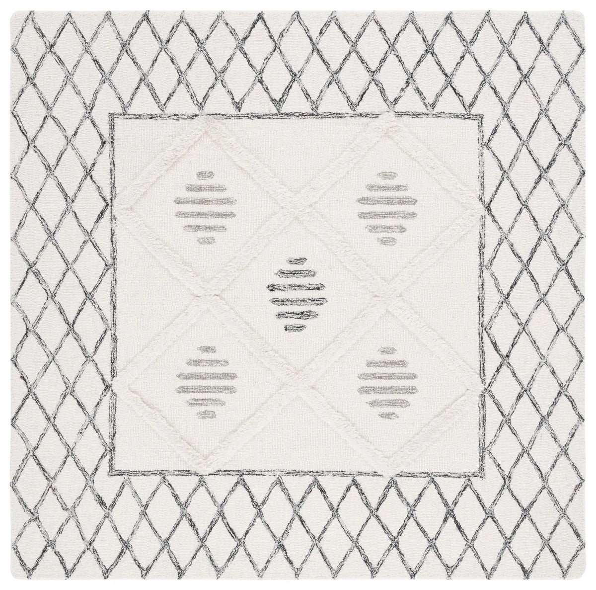 Safavieh Casablanca 6'-0" x 6'-0" Rug in Ivory / Black