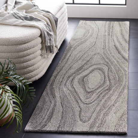 Safavieh Abstract 2'-3" x 8'-0" Rug in Grey