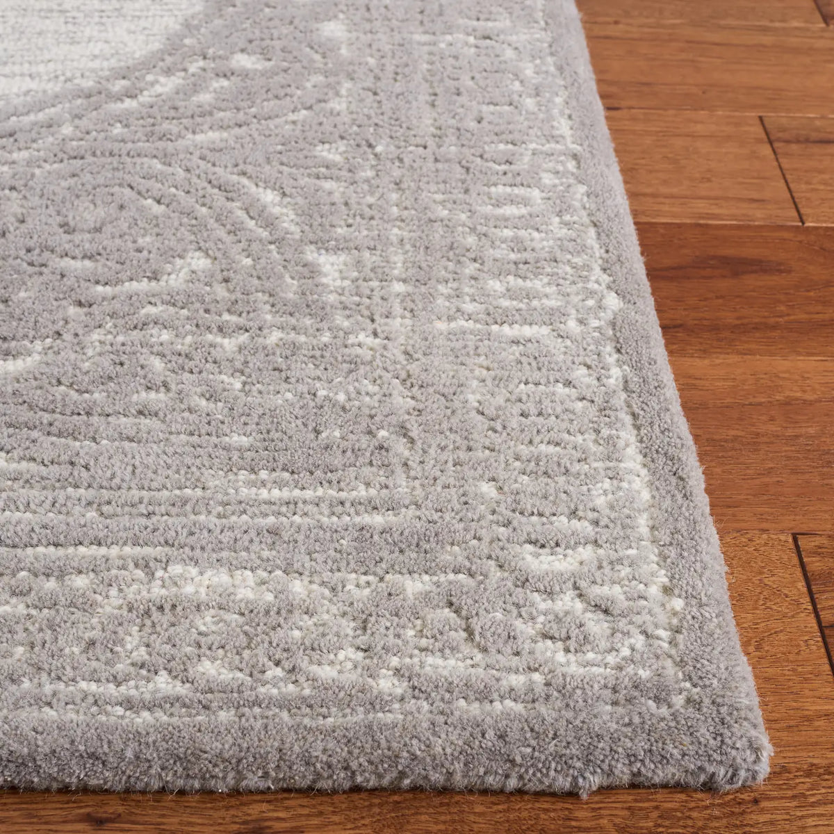 Safavieh Metro 4'-0" x 6'-0" Rug in Dark Grey / Ivory