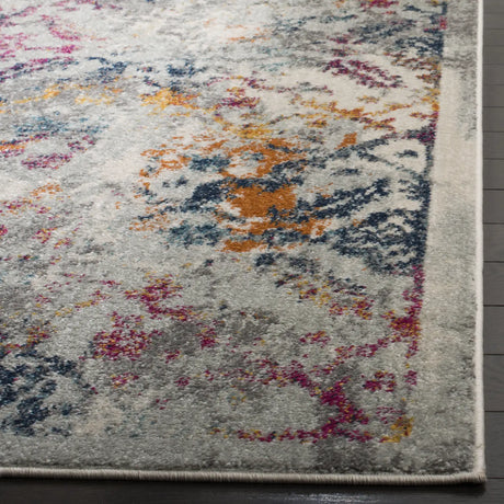 Safavieh Madison 4'-0" x 6'-0" Rug in Light Grey / Fuchsia