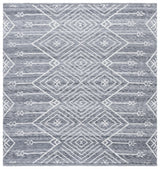 Safavieh Kilim 6'-0" x 6'-0" Rug in Grey / Ivory