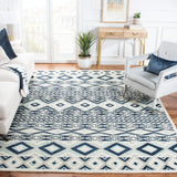 Safavieh Roslyn 6'-0" x 9'-0" Rug in Blue / White