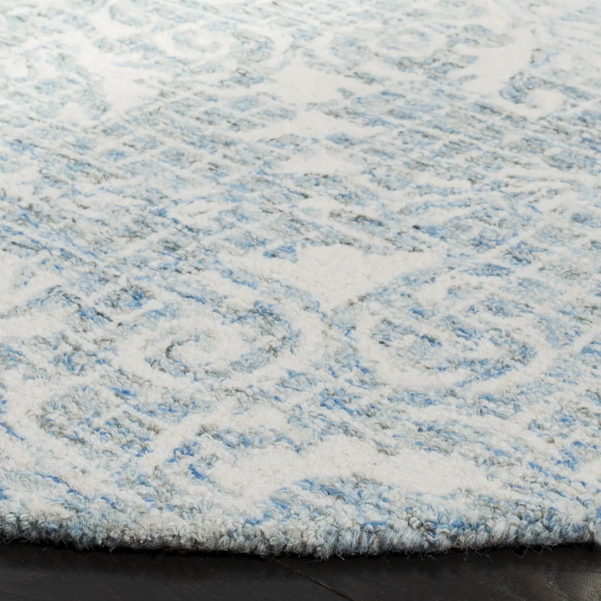 Safavieh Abstract 6'-0" x 6'-0" Rug in Light Blue