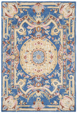 Safavieh Savonnerie 4'-0" x 6'-0" Rug in Blue / Ivory