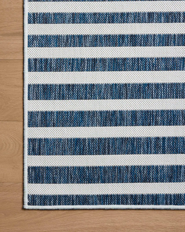 Loloi Easton ESN-03 Denim / Ivory Rug - corner on wood