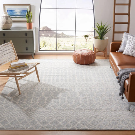 Safavieh Tulum 10'-0" x 13'-0" Rug in Light Grey / Ivory