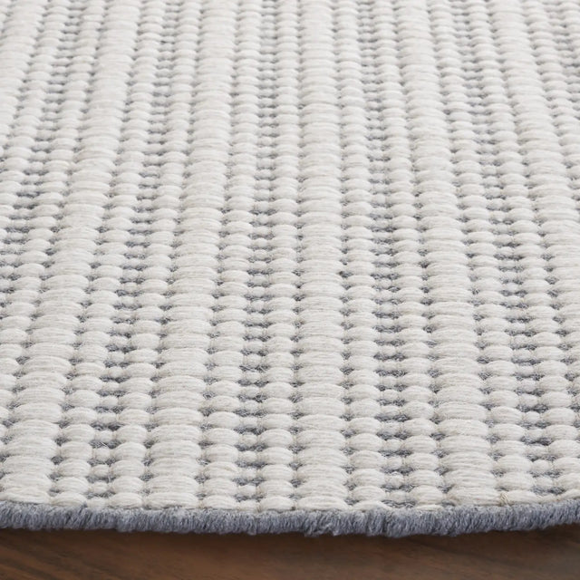 Safavieh Vermont 6'-0" x 6'-0" Rug in Grey / Ivory