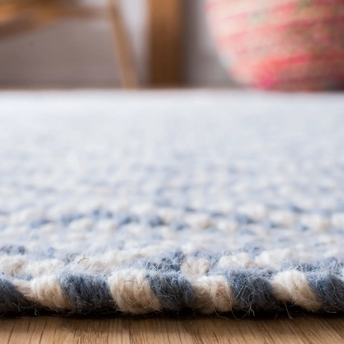 Safavieh Natura 5'-0" x 8'-0" Rug in Grey