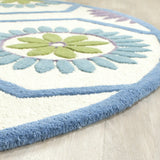 Safavieh Cambridge 6'-0" x 6'-0" Rug in Ivory / Blue