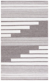 Safavieh Kilim 4'-0" x 6'-0" Rug in Ivory / Brown