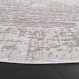 Safavieh Platinum 6'-7" x 6'-7" Rug in Grey / Beige