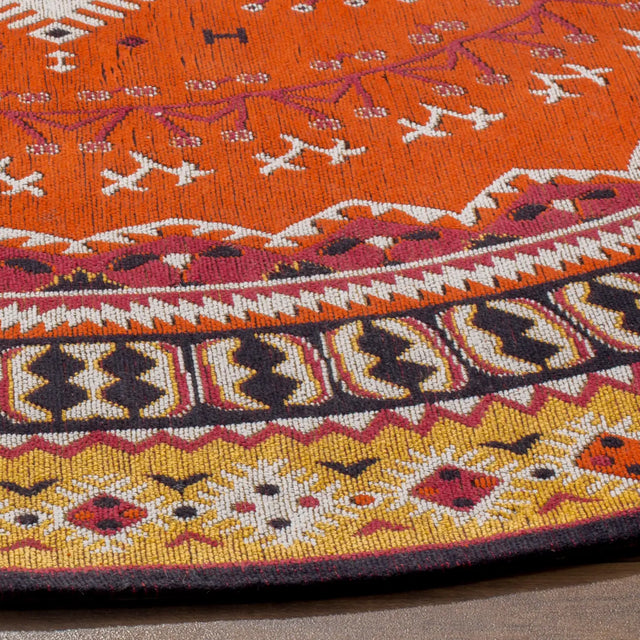 Safavieh Classic Vintage 6'-0" x 6'-0" Rug in Orange / Gold