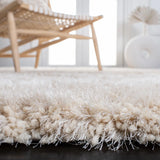Safavieh Shag 4'-0" x 6'-0" Rug in Beige