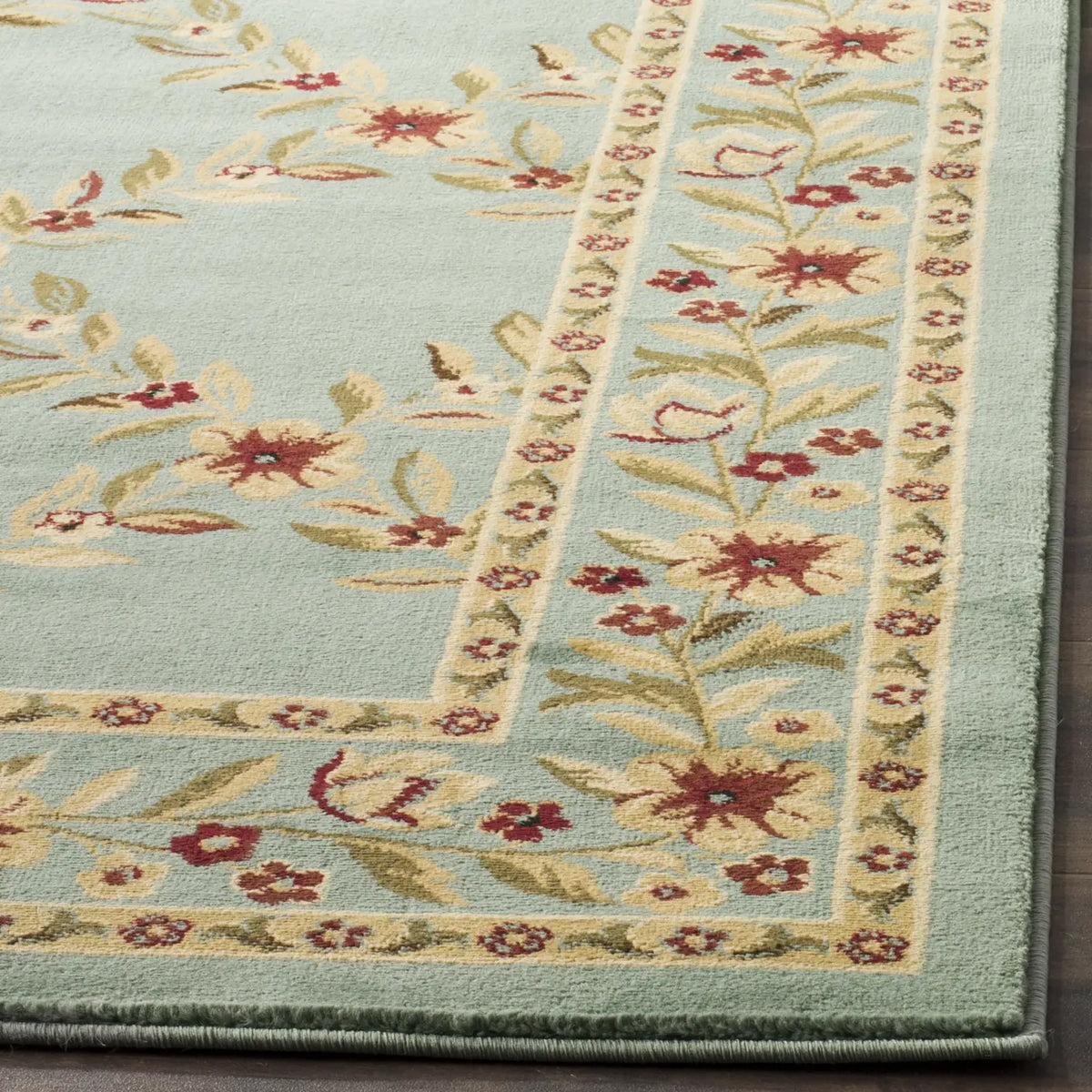 Safavieh Lyndhurst 5'-3" x 7'-6" Rug in Blue / Blue