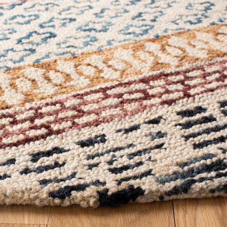 Safavieh Capri 5'-0" x 5'-0" Rug in Ivory / Charcoal