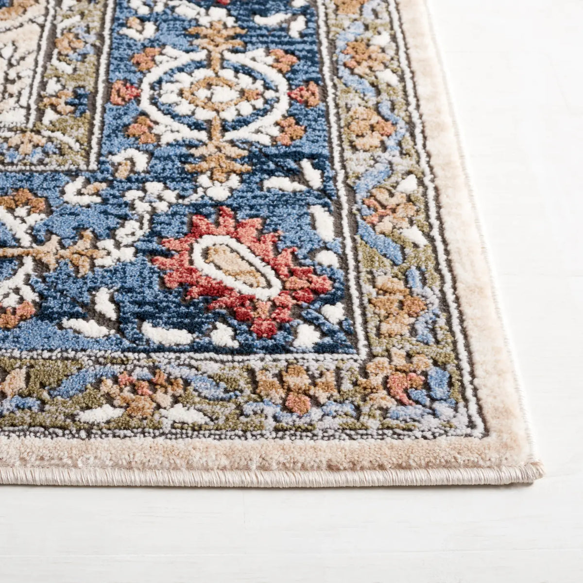 Safavieh Rosewood 4'-0" x 6'-0" Rug in Ivory / Blue