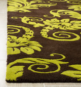 Safavieh Soho 3'-6" x 5'-6" Rug in Brown / Green