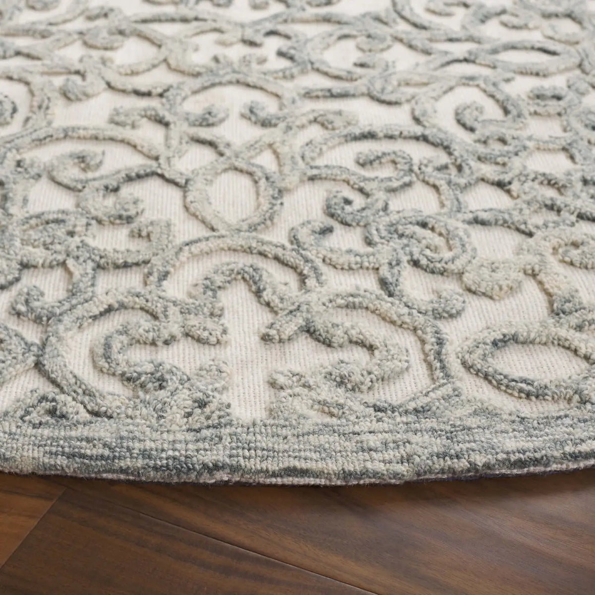 Safavieh Trace 6'-0" x 6'-0" Rug in Charcoal / Ivory