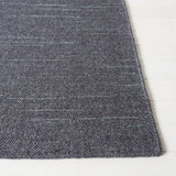 Safavieh Kilim 4'-0" x 6'-0" Rug in Dark Grey