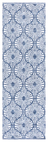 Safavieh Montauk 2'-3" x 7'-0" Rug in Navy / Ivory