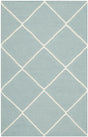 Safavieh Dhurries 2'-6" x 4'-0" Rug in Light Blue / Ivory