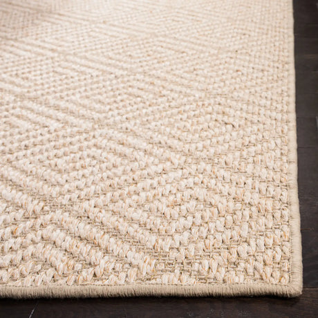 Safavieh Palm Beach 5'-0" x 8'-0" Rug in Beige / Beige