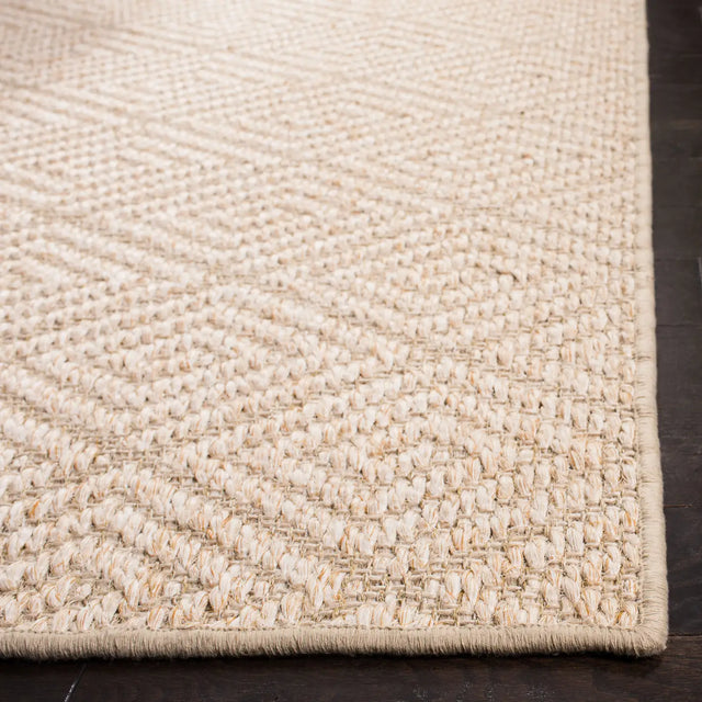 Safavieh Palm Beach 5'-0" x 8'-0" Rug in Beige / Beige