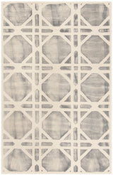 Safavieh Dip Dye 4'-0" x 6'-0" Rug in Ivory / Grey