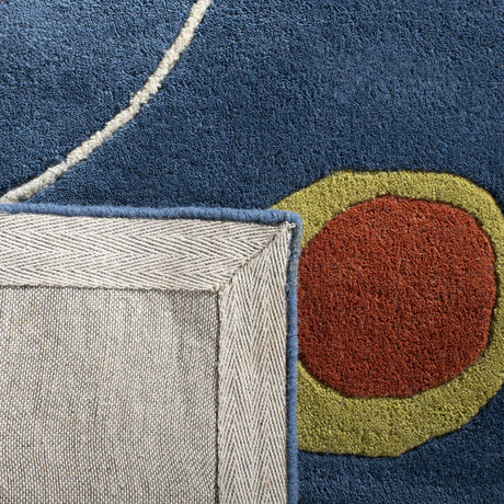 Safavieh Soho 3'-6" x 5'-6" Rug in Dark Blue / Multi