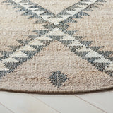 Safavieh Kilim 7'-0" x 7'-0" Rug in Grey / Black