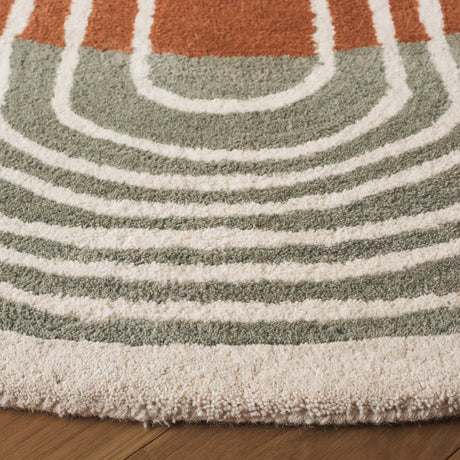 Safavieh Rodeo Drive 6'-0" x 6'-0" Rug in Grey / Rust