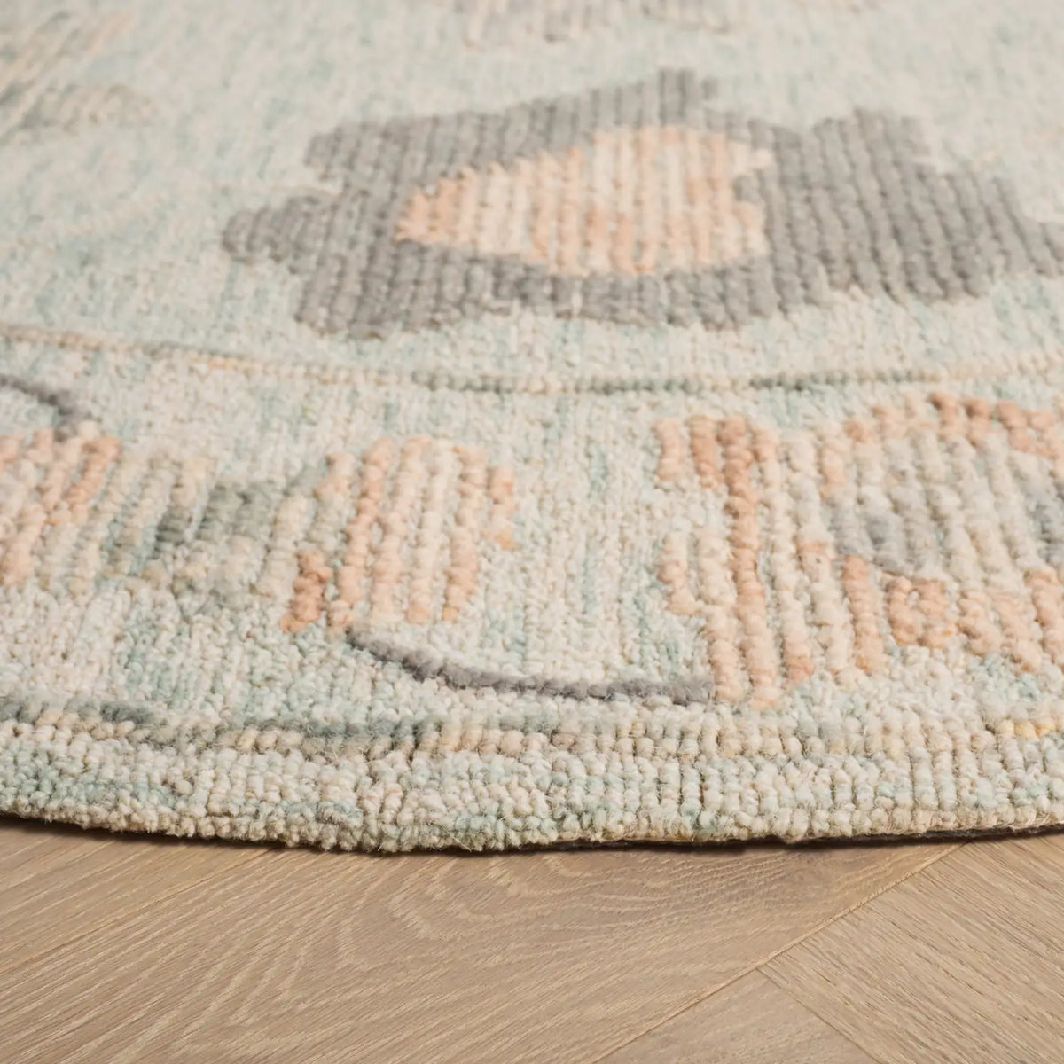 Safavieh Abstract 6'-0" x 6'-0" Rug in Beige / Grey