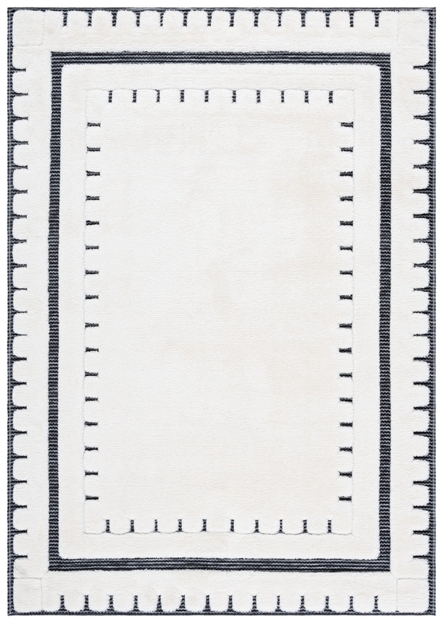 Safavieh Celebrity 800 4'-0" x 6'-0" Rug in Ivory / Black