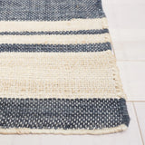 Safavieh Kilim 4'-0" x 6'-0" Rug in Ivory / Charcoal