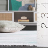 Safavieh Malibu 4'-0" x 6'-0" Rug in Ivory / Green