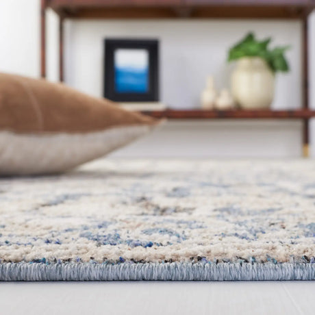 Safavieh Vivaldi 5'-3" x 7'-6" Rug in Navy / Ivory
