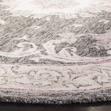 Safavieh Aubusson 6'-0" x 6'-0" Rug in Ivory / Charcoal