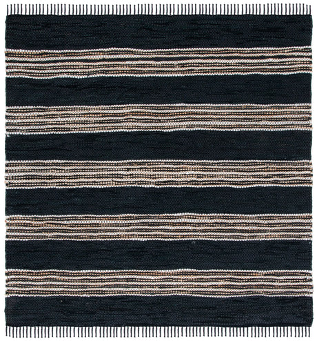 Safavieh Vintage Leather 6'-0" x 6'-0" Rug in Black / Natural