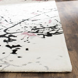 Safavieh Soho 3'-6" x 5'-6" Rug in Ivory / Purple