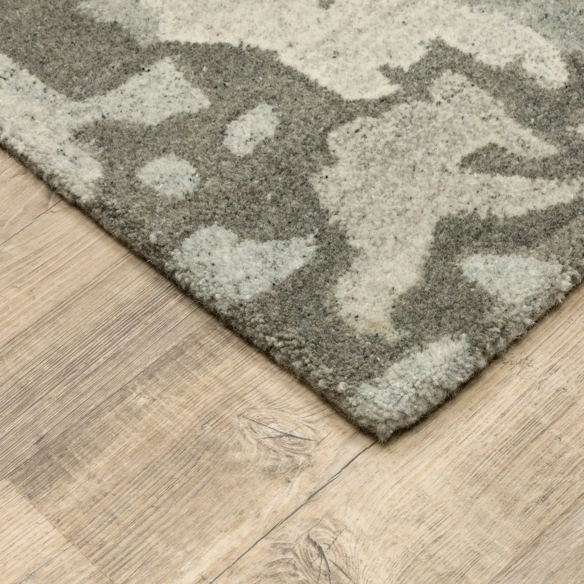Oriental Weavers Sphinx Anastasia 68006 Grey / Charcoal Rugs - corner detail