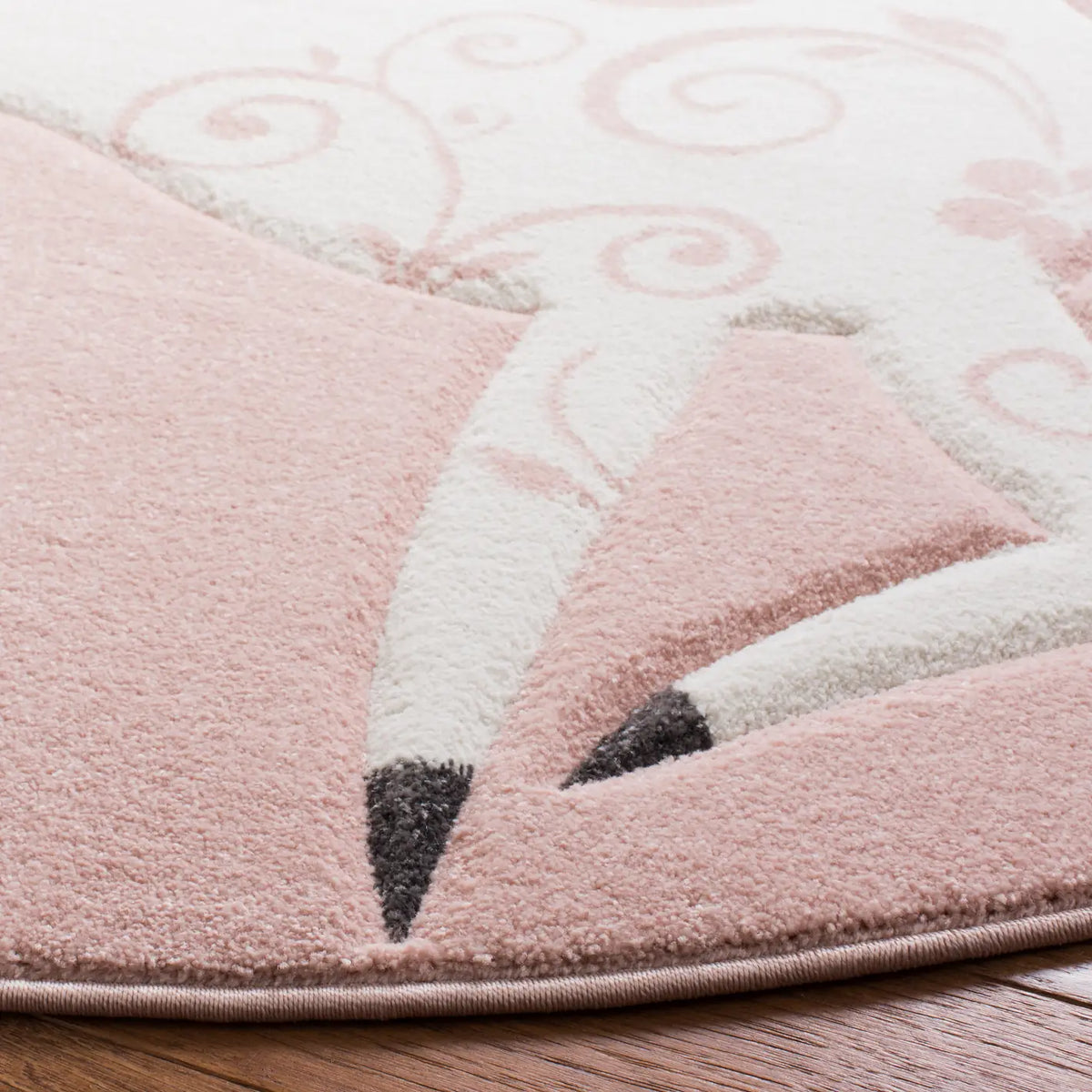 Safavieh Carousel Kids 100 5'-3" x 5'-3" Rug in Pink / Ivory