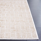 Safavieh Hanna 4'-0" x 6'-0" Rug in Beige / Ivory