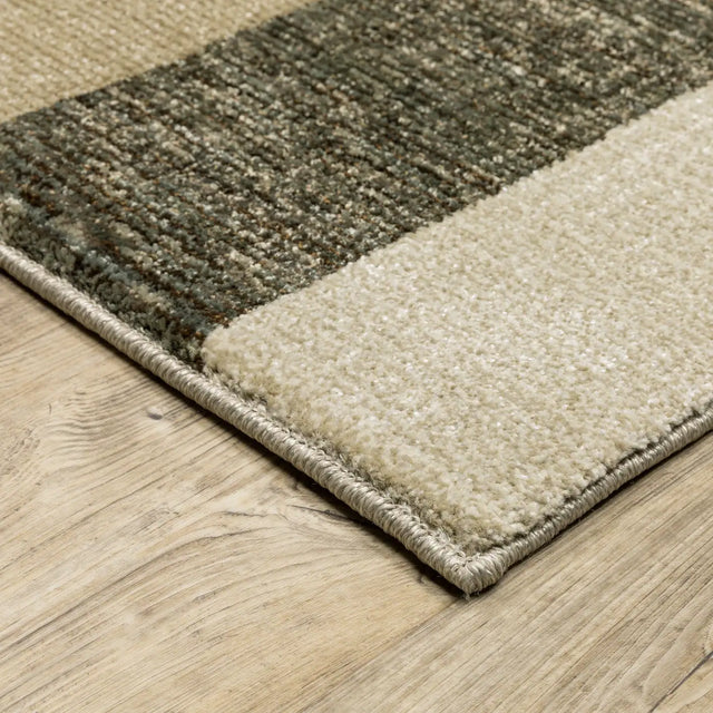Oriental Weavers Sphinx Strada Str02 Brown/ Beige Rugs - corner detail