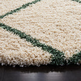 Safavieh Hudson Shag 7'-0" x 7'-0" Rug in Ivory / Green