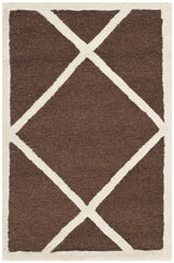 Safavieh Cambridge 2'-0" x 3'-0" Rug in Dark Brown / Ivory